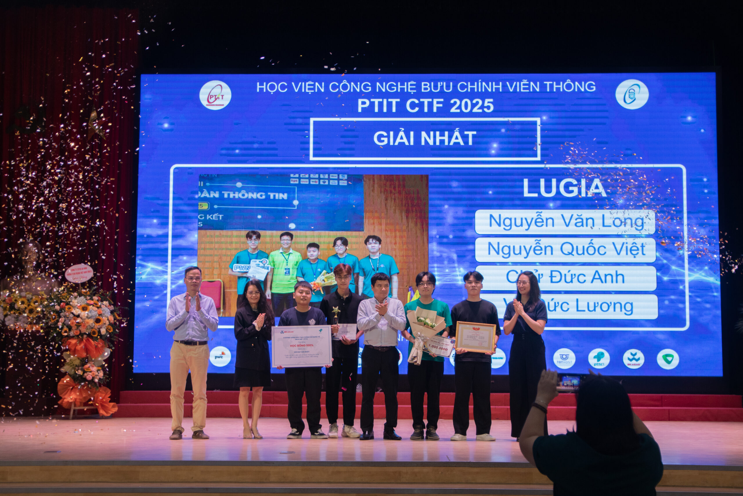 Lễ trao giải PTIT CTF 2025: Tôn vinh tài năng sinh viên An toàn thông tin