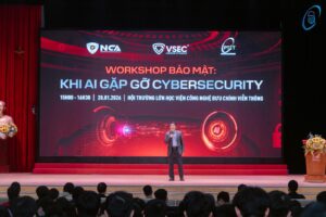 Ông Nguyễn Tất Hồng Dương, Tổng Biên tập Tạp chí An ninh mạng Việt Nam, Hiệp hội An ninh mạng quốc gia chia sẻ tầm nhìn và sứ mệnh của sinh viên ngành ATTT với an ninh quốc gia